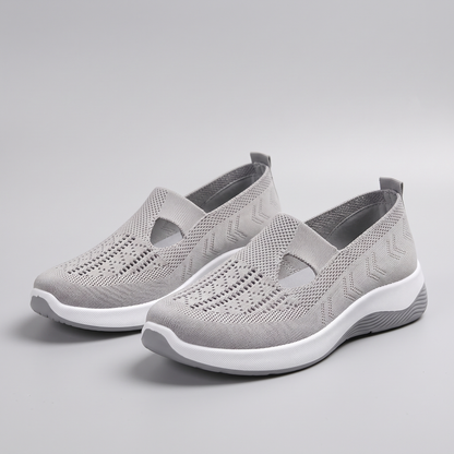 ELARA COMFORT SNEAKER