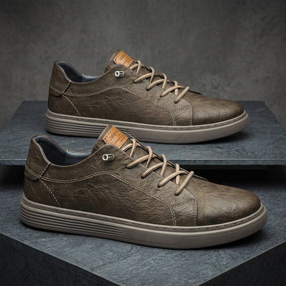 WETHERBY EXECUTIVE LEATHER TRAINERS