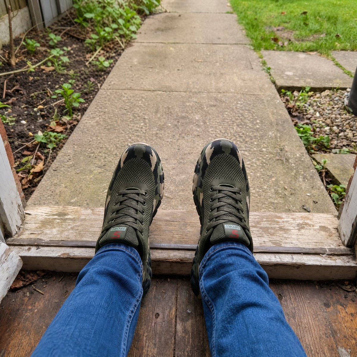 ALISTAIR TRAIL COMFORT TRAINERS
