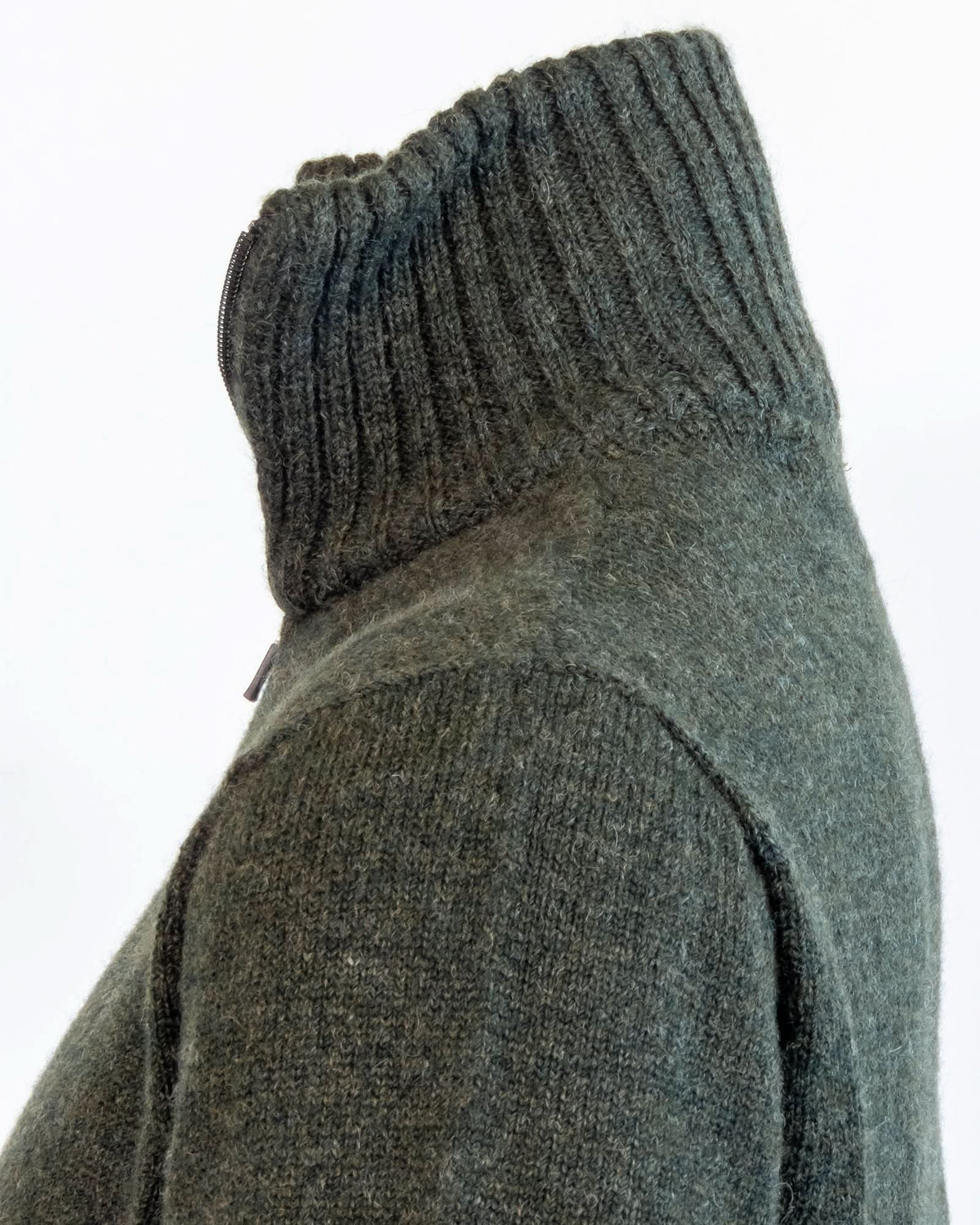 CLASSIC WOOL PULLOVER
