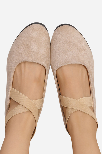 LUCIA SOFT-STEP CASUAL SHOES