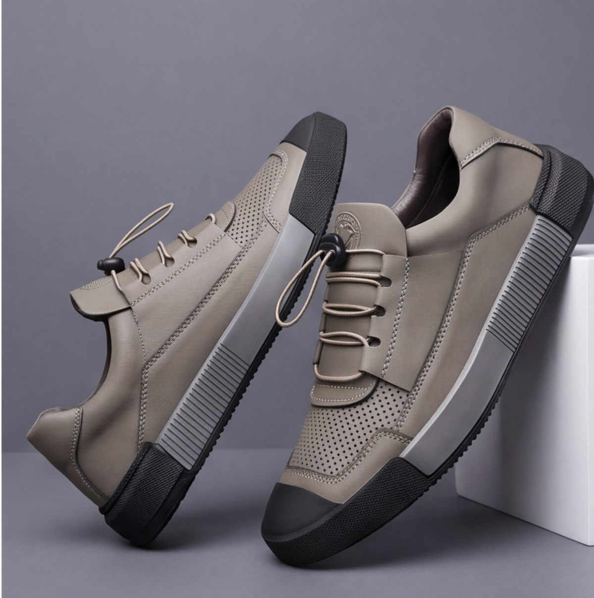 ROTHBURY LEATHER TRAINERS